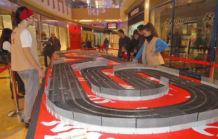 Scalextric y Cotxes teledirigits Espectáculos Tomás Organización de